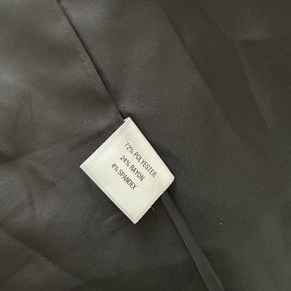 Laud The Blazer - Picture 4 of 5